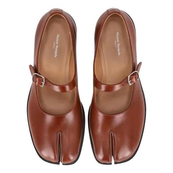 Maison Margiela Tabi Split-Toe Leather Mary Janes. Size 40