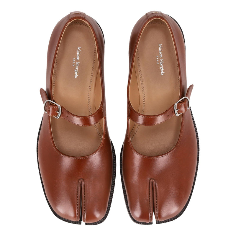 Maison Margiela Tabi Split-Toe Leather Mary Janes. Size 40