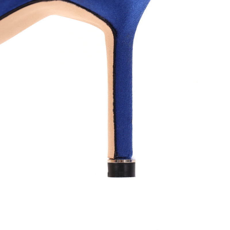 Manolo Blahnik 'Hangisi' Crystal Embellished Satin Heeled Mules. Size 40