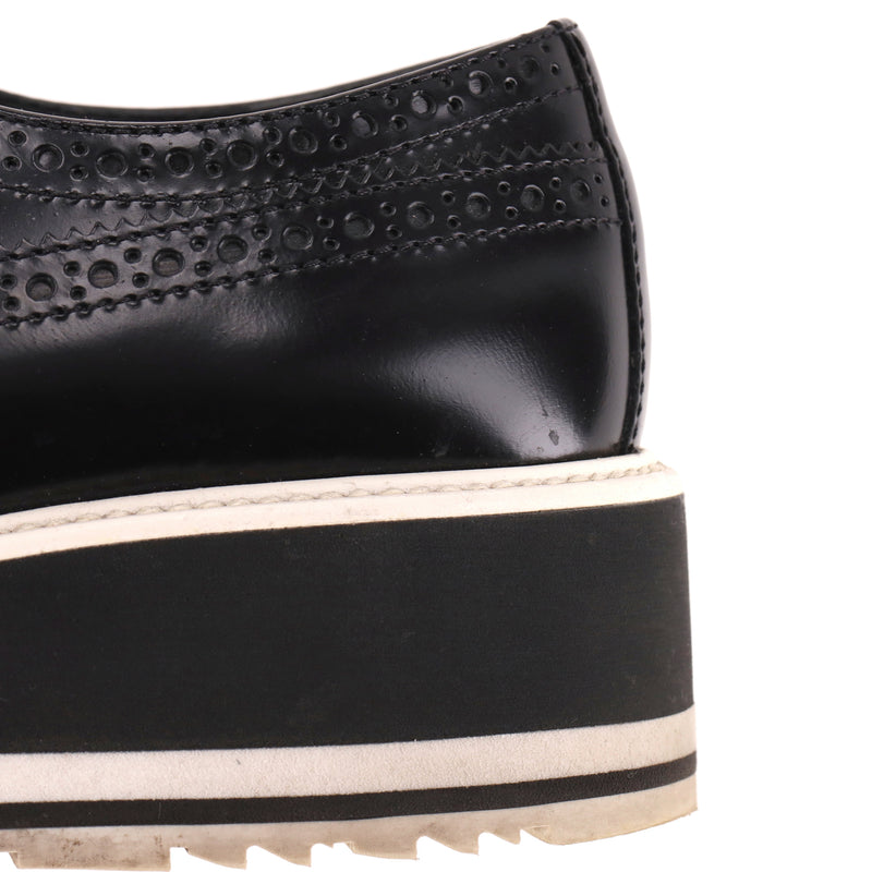 Prada Wingtip Leather Platform Brogues. Size 35
