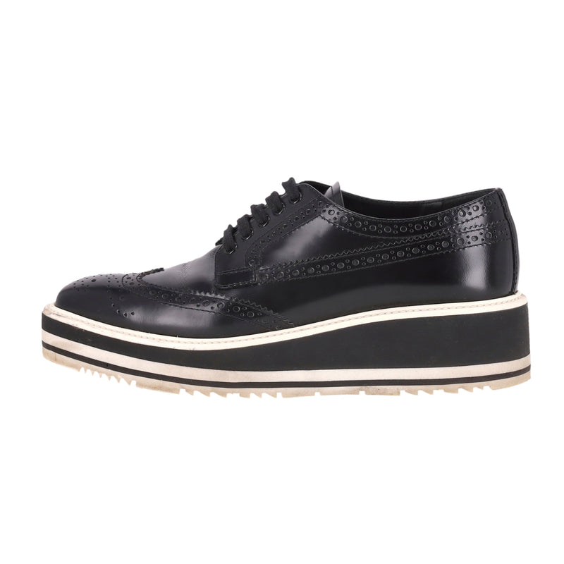 Prada Wingtip Leather Platform Brogues. Size 35