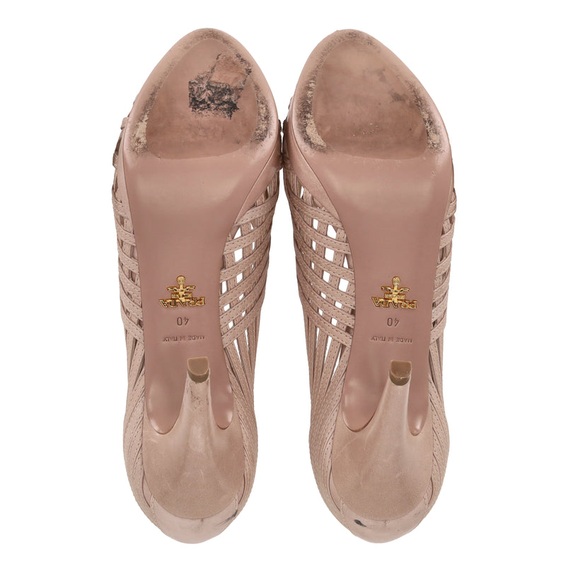 Prada Strappy Leather Peep-Toe Pumps. Size 40