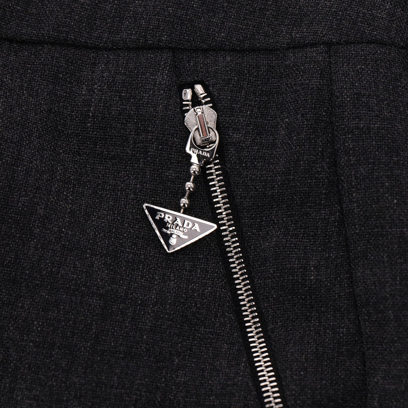 Prada Wool Hooded Gabardine Jacket With A 'Prada' Triangle Logo Pouch. Size 36IT