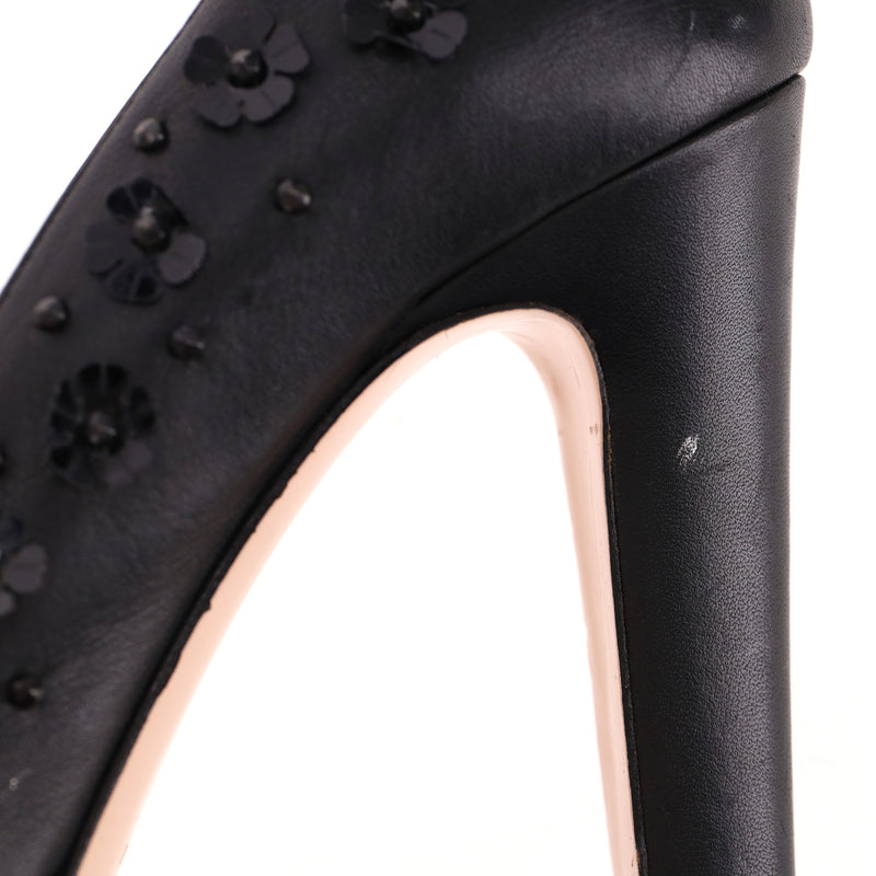 Red Valentino Flower Embellished Leather Peep-Toe Heels. Size 38