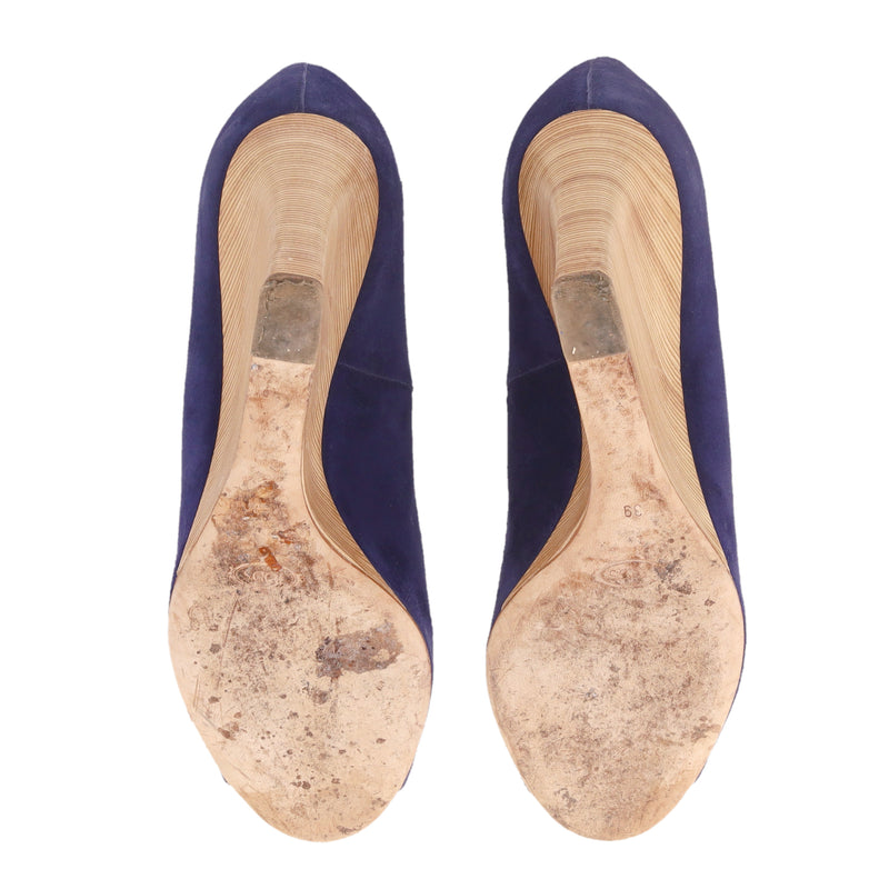 Tod's Suede Peep-Toe Wedge Pumps. Size 39