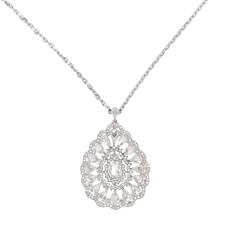 18k White Gold Pear-Shaped Pendant Necklace Set With 9cts Of Diamonds