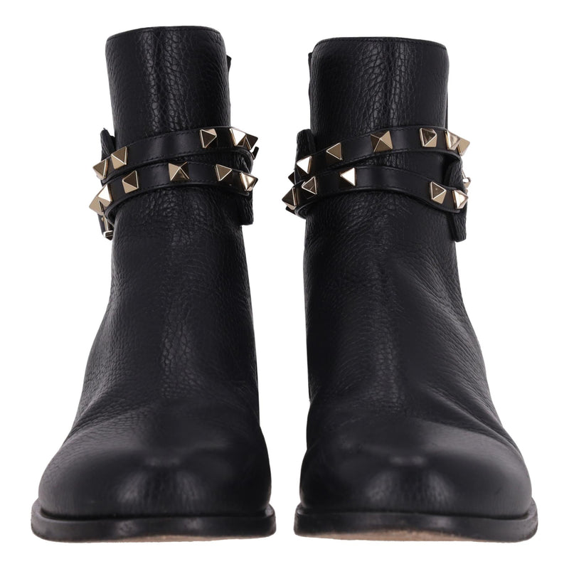 Valentino Garavani Grained Calfskin Rockstud Beatle Chelsea Ankle Boots. Size 38