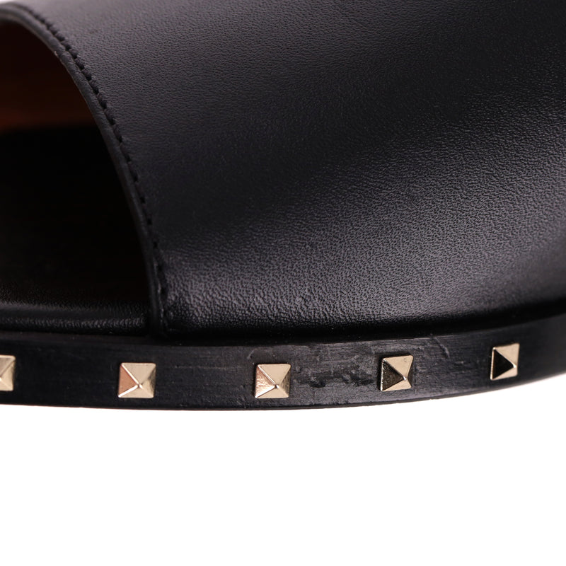 Valentino Rockstud Leather Slide Sandals. Size 37.5
