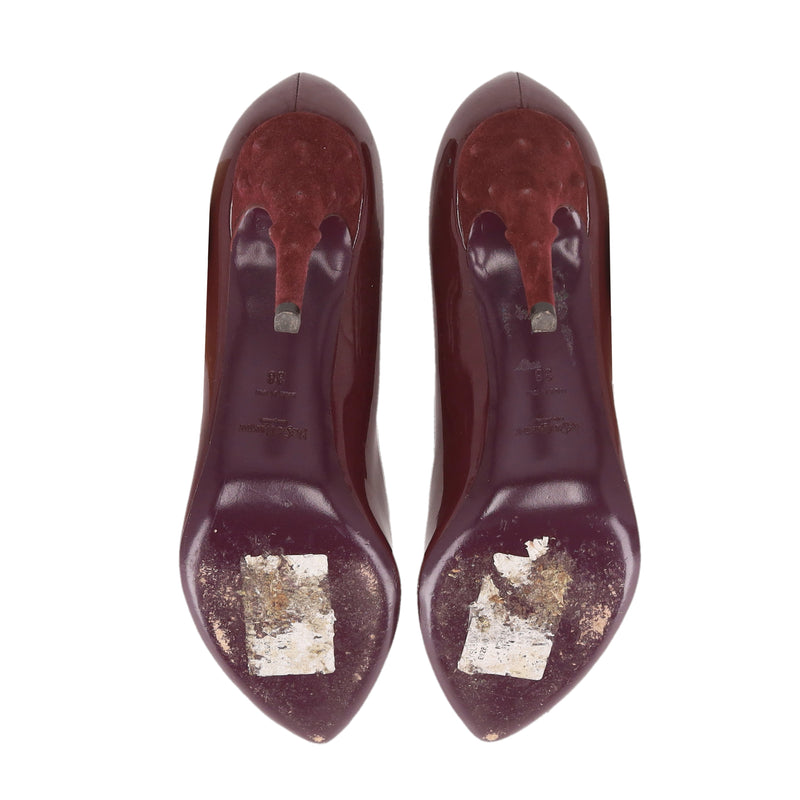 Saint Laurent Patent Leather Pumps With A Suede Heel. Size 38