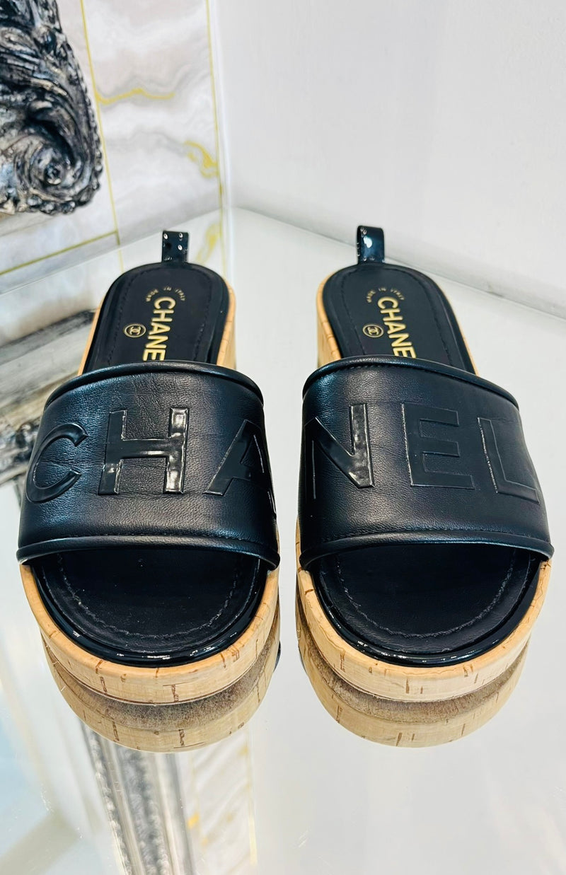 Chanel 'CC' Logo Leather Slides. Size 38