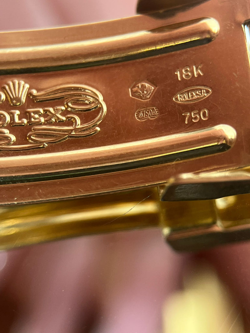 Rolex Daytona 18k Gold With Black Face & Diamond Dot Dial