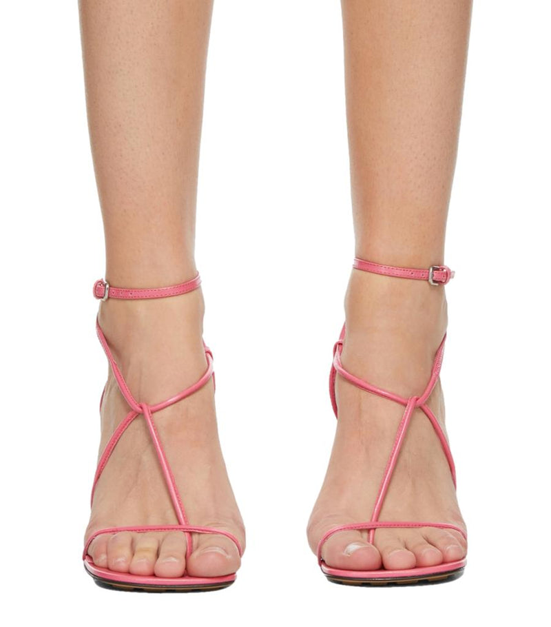 Bottega Veneta Strappy Leather Sandals. Size 35