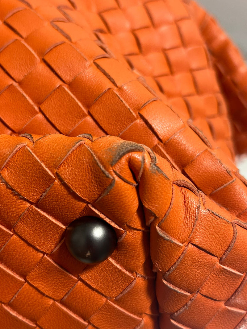 Bottega Veneta Intrecciato Montaigne Leather Bag