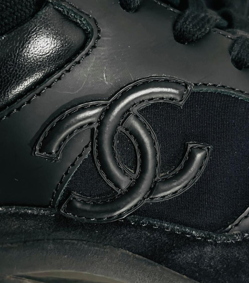 Chanel 'CC' Logo All Black Suede Sneakers. Size 35.5