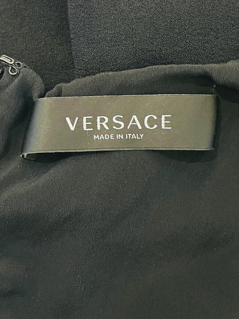 Versace Medusa Detail Crepe Mini Dress. Size 36IT