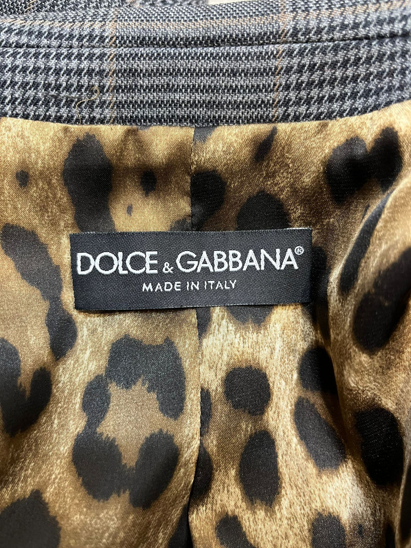 Dolce & Gabbana Prince Of Wales Check Wool Blazer. Size 40IT