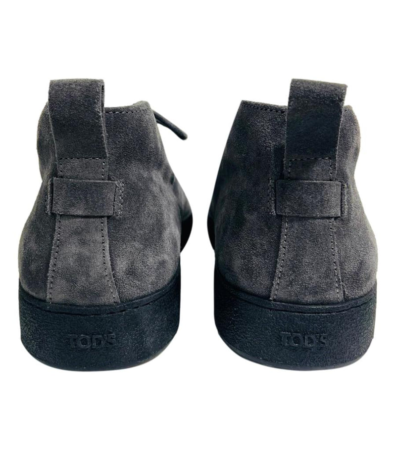Tod's Suede Desert Boots. Size 41/41.5