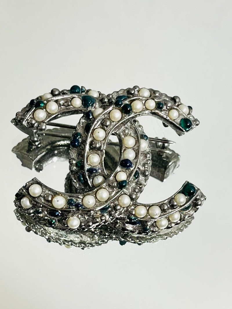 Chanel 'CC' Logo Pearl & Cabochon Brooch