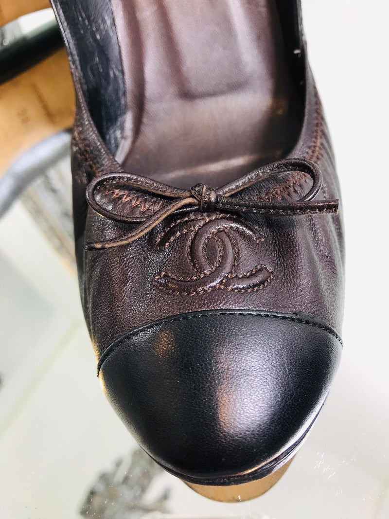 Designer Dress Agency London - Chanel Vintage Two Tone Pumps. Size 39 - Shush At The Wellington