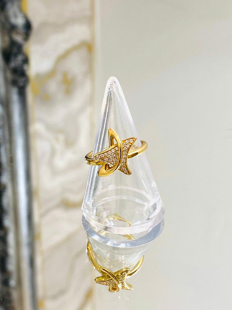 18k Yellow Gold & Diamond Star Ring