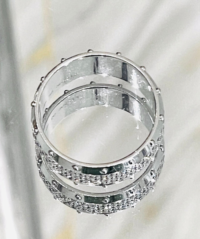 Louis Vuitton Empreinte 18ct Gold & Pave Diamond Ring