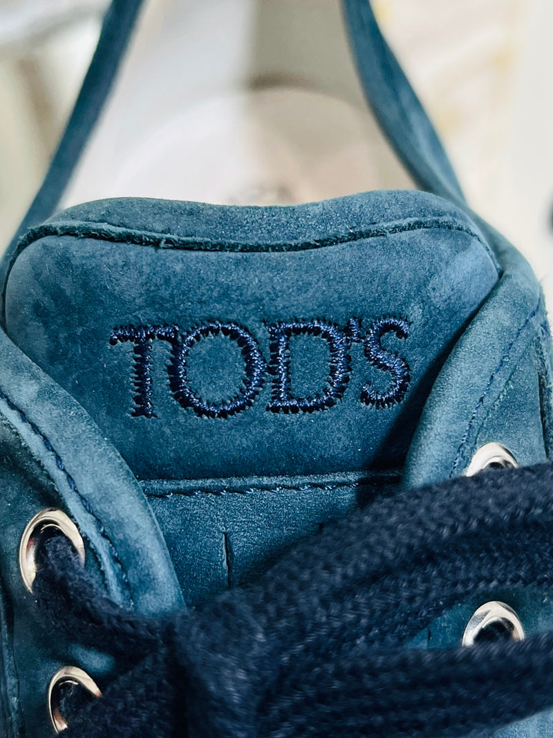 Tod’s Suede Sneakers. Size 39