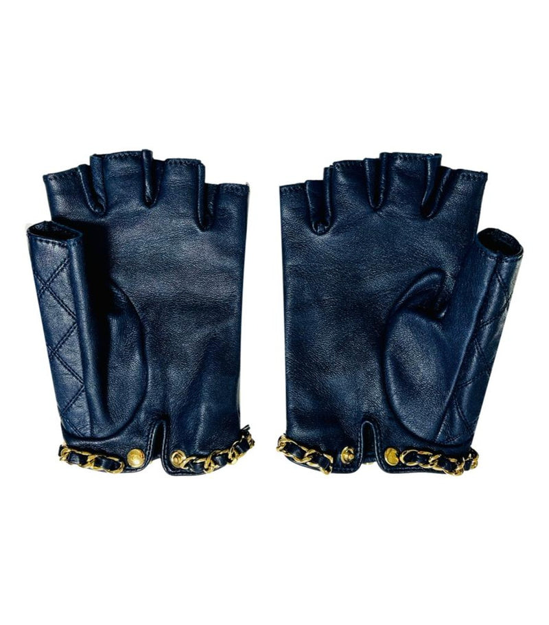Chanel Leather & Chain 'CC' Logo Fingerless Gloves