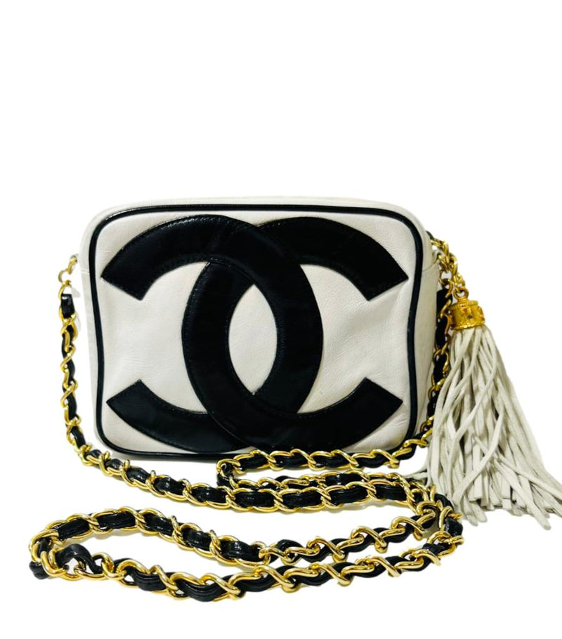 Chanel Vintage Leather Double 'CC' Logo Camera Bag