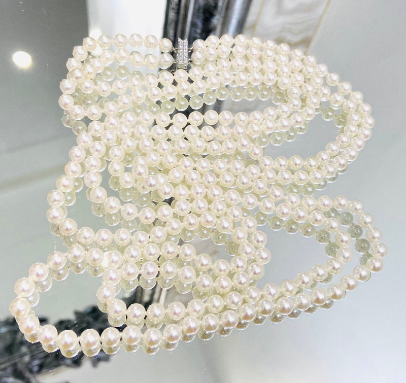 Chanel Fine Jewellery Real Fresh Water Pearl Necklace With 18k White Gold & Diamond Clasp