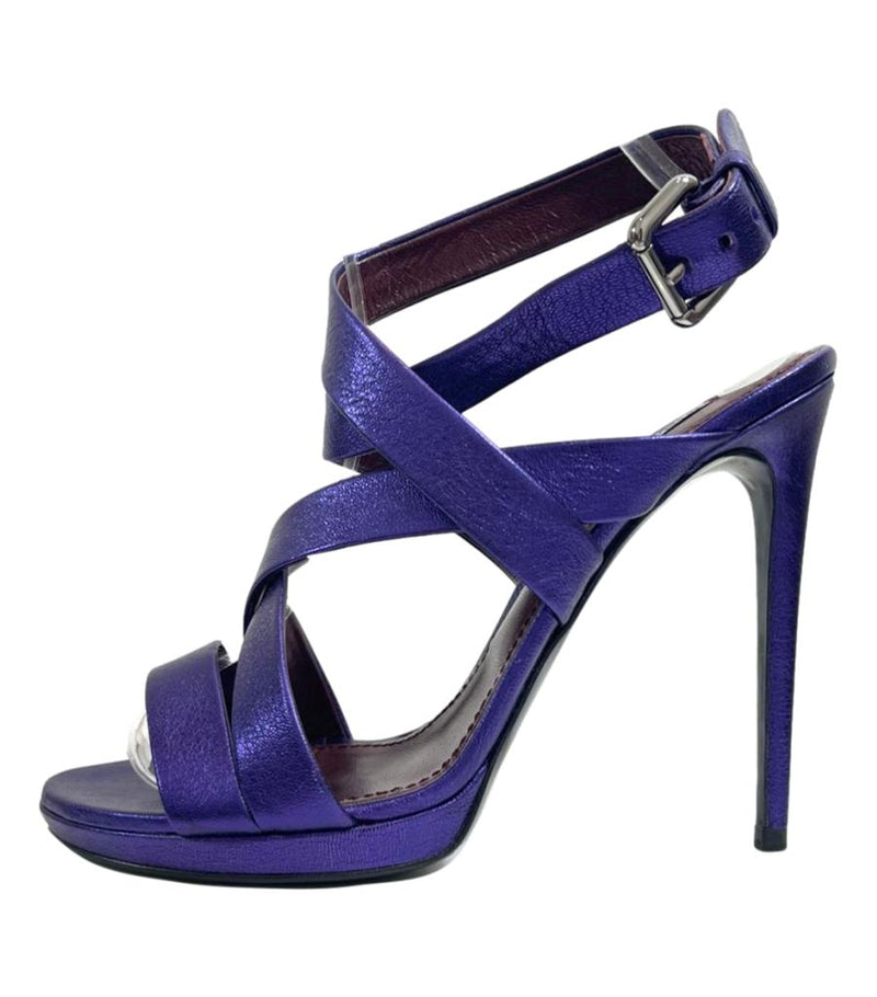 Dolce & Gabbana Metallic Leather Heels. Size 40.5