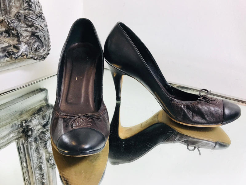 Designer Dress Agency London - Chanel Vintage Two Tone Pumps. Size 39 - Shush At The Wellington