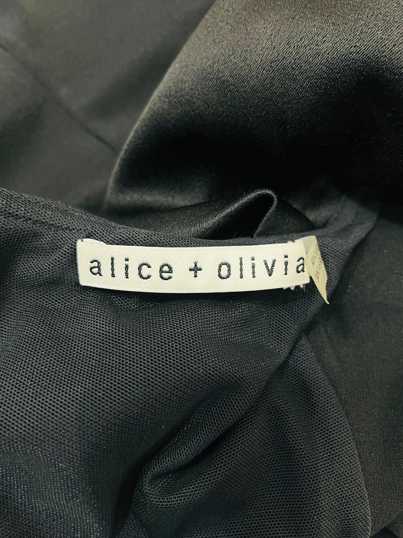 Alice + Olivia One Shoulder Top. Size 2US