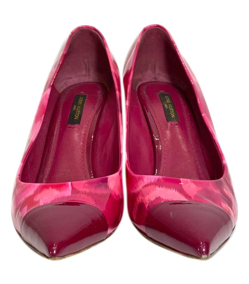 Louis Vuitton Patent Leather Bloom Heels. Size 39