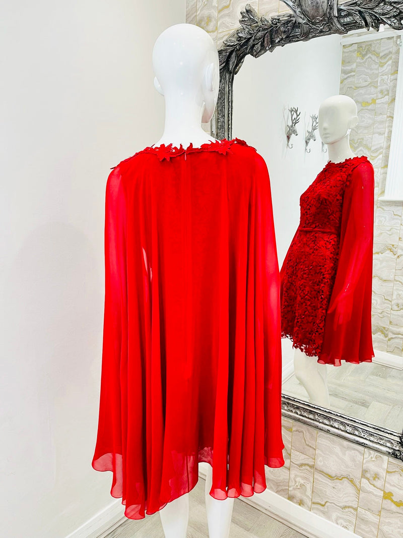 Giambattista Vali Guipure Lace Cape Dress. Size 42IT